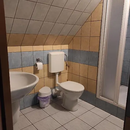 Dworek Kreftowka *
